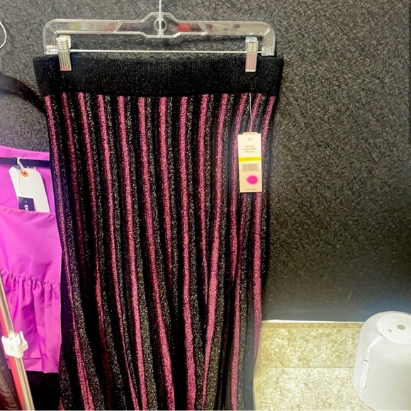 Nanette LEPORE Skirt - Picture 3 of 5